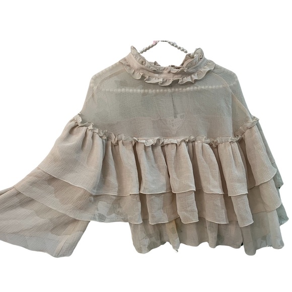 BNWT Romantic Zara Ruffle Top Size Small - Picture 3 of 3